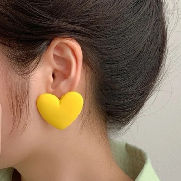 Heart Earrings - Orange - Picture 7 of 7